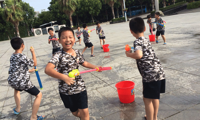阜陽研學(xué)夏令營對孩子的好處有哪些？.gif