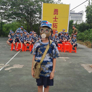 參加阜陽拓展夏令營體驗別樣的暑期體驗