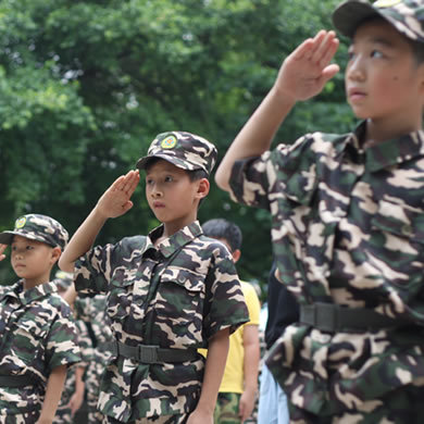 參加福州軍事夏令營讓孩子收獲更多