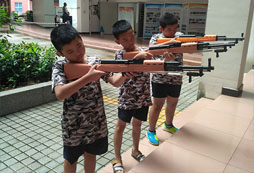 福州軍事夏令營讓孩子體驗生活的酸甜苦辣！