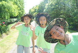 參加蘭州軍訓夏令營提高青少年綜合素質(zhì)！
