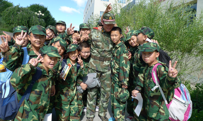 贛州哪里少年軍事夏令營(yíng)