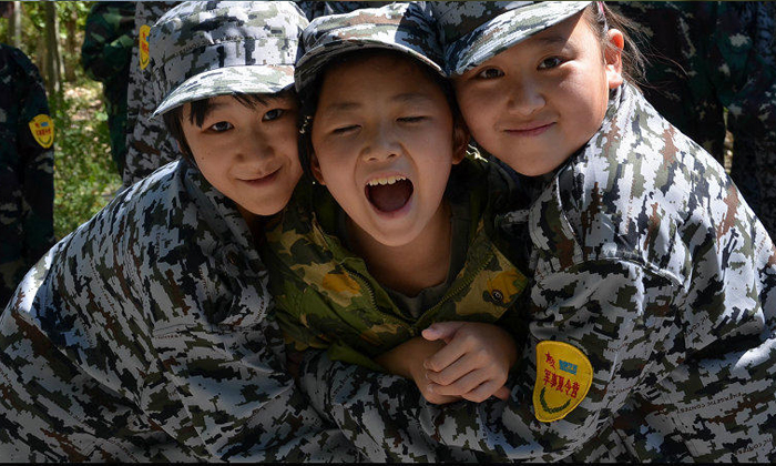 贛州哪里少年軍事夏令營(yíng)