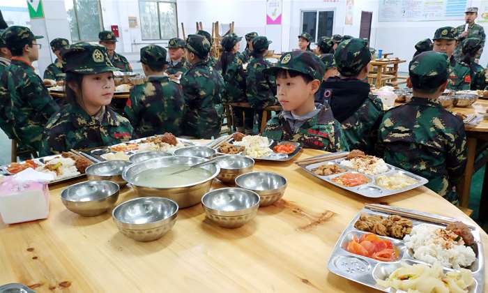 贛州夏令營小學(xué)生