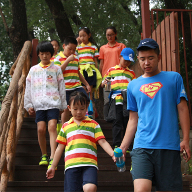 贛州軍事夏令營一般有什么訓(xùn)練項目