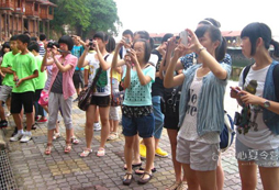 游學(xué)香港如何選擇適合的夏令營機(jī)構(gòu)