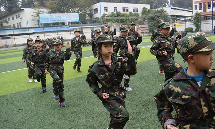 廣東黃埔軍校夏令營(yíng)