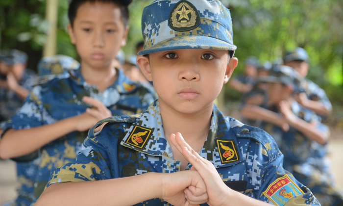 廣東 軍事夏令營 嚴(yán)格