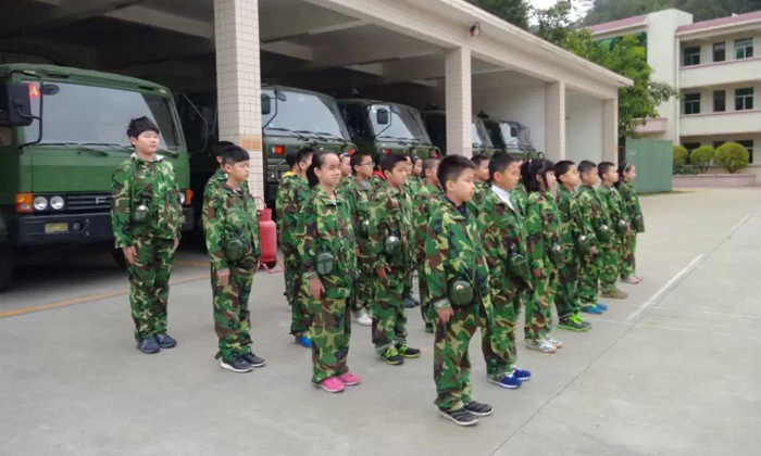 廣西北海軍事夏令營