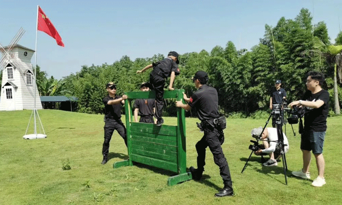 桂平軍事夏令營(yíng)