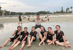 廣西中學(xué)生軍事夏令營