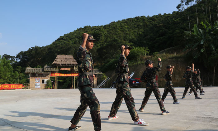 廣西桂平夏令營去哪里好