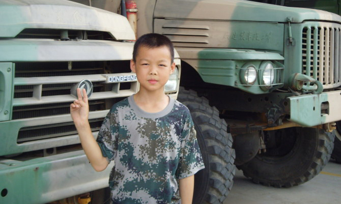 廣西少年軍事訓(xùn)練營
