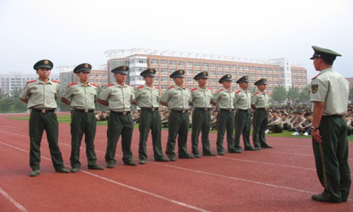 假期參加廣州軍事體驗(yàn)夏令營(yíng)的安全如何保障.jpg