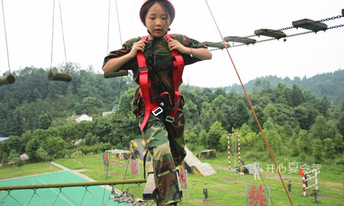 廣州軍事夏令營(yíng)