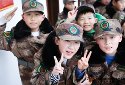 參加廣州7天的軍事冬令營(yíng)要多少錢(qián)？