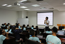 針對孩子腦力開發(fā)的夏令營費用大概多少錢