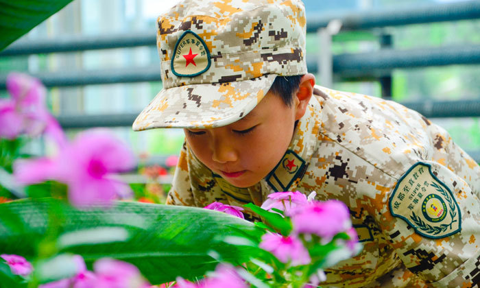 廣州軍事夏令營(yíng)