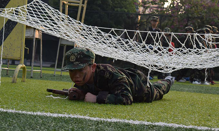 廣州小學(xué)生軍事夏令營