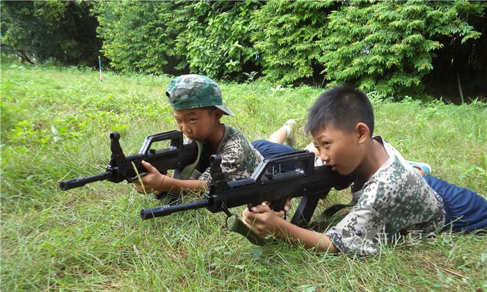 廣州軍事訓(xùn)練營