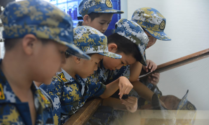 廣州小學(xué)生軍事夏令營