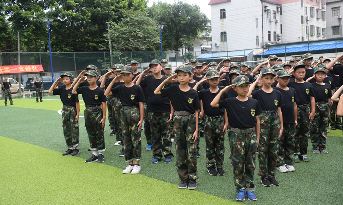 廣州哪里有軍事夏令營(yíng)