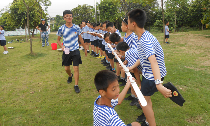 廣州軍事夏令營費(fèi)用