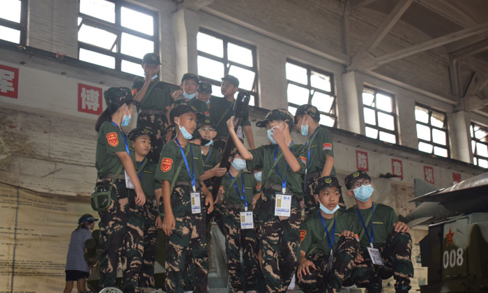 廣州軍訓(xùn)夏令營(yíng)基地在哪里