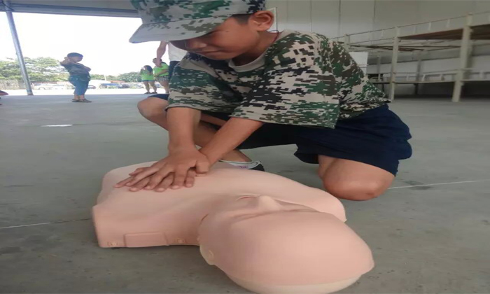 廣州軍事夏令營