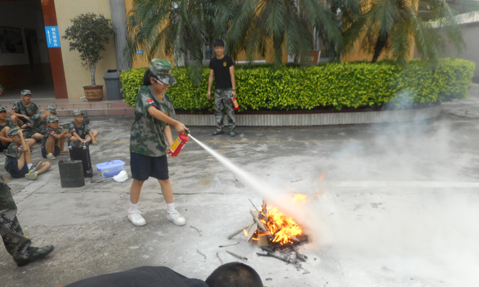廣州有那些正規(guī)軍訓(xùn)夏令營