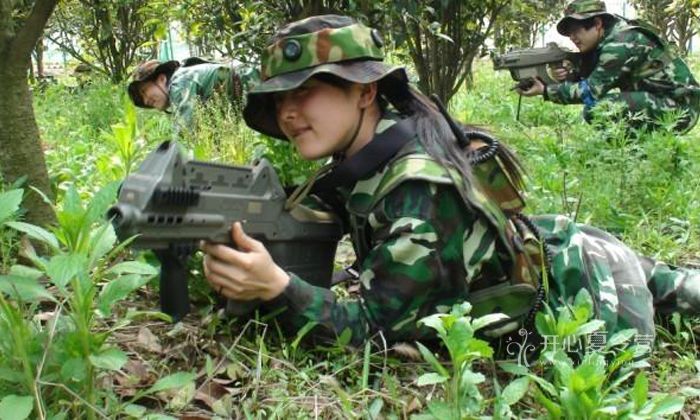 廣東青少年軍事夏令營