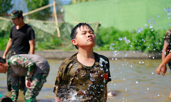 6月下旬廣州暑期軍事夏令營