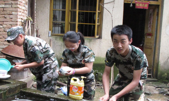 廣州軍事夏令營活動