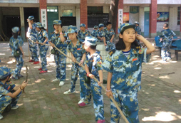 廣州軍事特訓營引領青少年健康成長
