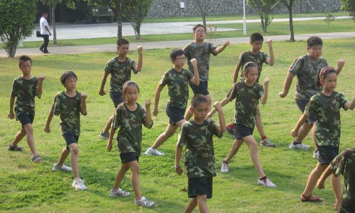 這個(gè)假期為什么去廣州參加小學(xué)生夏令營.jpg