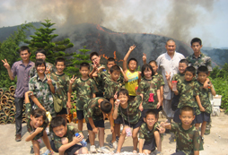 參加廣州軍事夏令營(yíng)給孩子一個(gè)收獲滿滿的假期