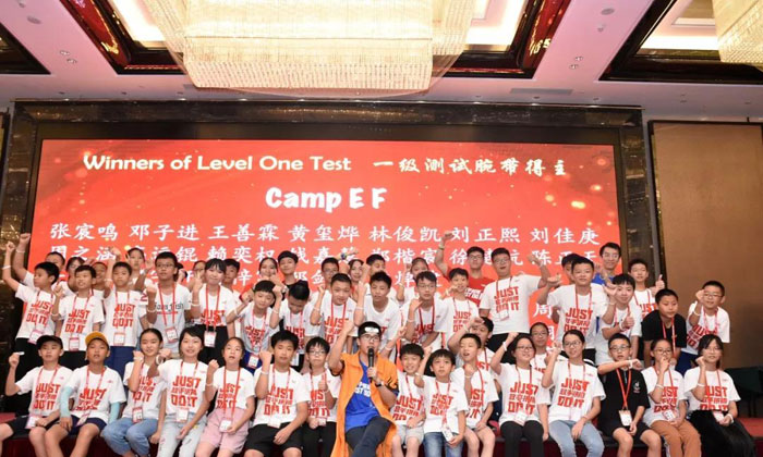 李陽瘋狂英語.jpg