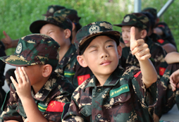 桂林軍訓(xùn)夏令營(yíng)機(jī)構(gòu)哪家好