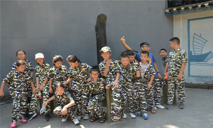 廣州長(zhǎng)州島少年軍校夏令營(yíng)