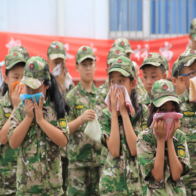 參加貴陽軍事夏令營家長需要為孩子準(zhǔn)備什么東西？