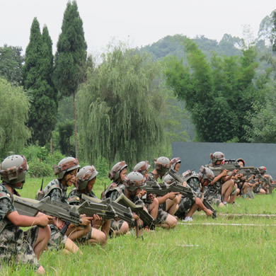 貴陽軍訓(xùn)夏令營的訓(xùn)練條件怎么樣？