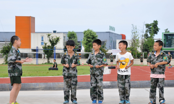貴陽兒童暑假軍訓夏令營