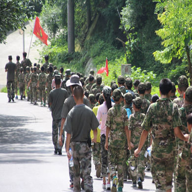 貴陽軍訓(xùn)夏令營有哪些獨(dú)一無二的教學(xué)模式？