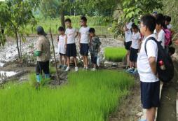  貴州吃苦夏令營帶你走進(jìn)貴州山區(qū)