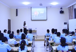 暑假如何給孩子選擇國內(nèi)夏令營？