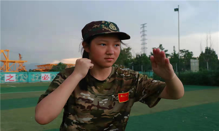 國內(nèi)軍事夏令營的收費