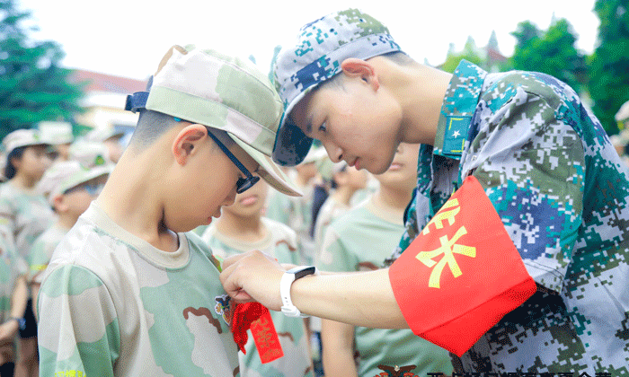 國(guó)內(nèi)夏令營(yíng)收費(fèi)
