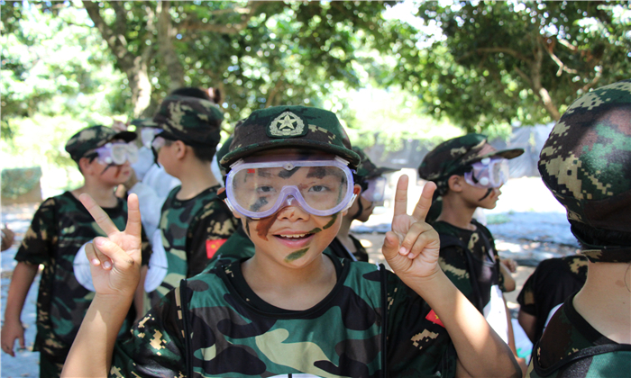有沒有軍事夏令營(yíng)