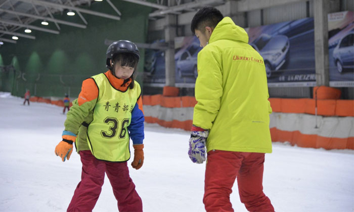 北京室內(nèi)滑雪