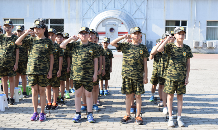 2017暑期國內(nèi)軍事夏令營